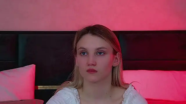 StacyEvances online show from March 16, 6:32 pm