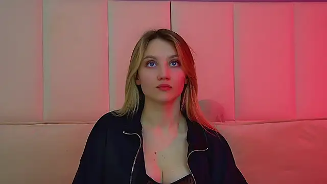 StacyEvances online show from March 11, 7:08 pm