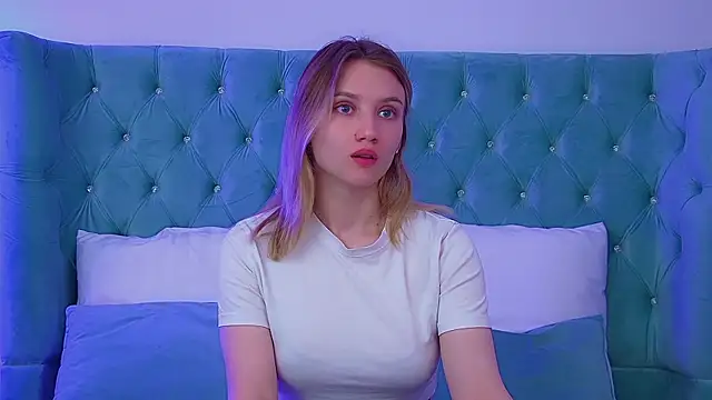 StacyEvances online show from May 25, 6:28 pm
