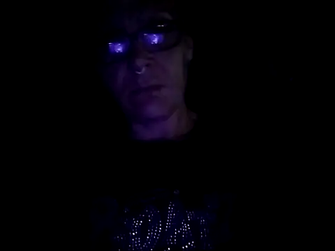 Snapshot of SparklesB1tch chatting on October 11, 4:13 am SparklesB1tch online show from October 11, 4:13 am