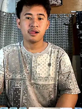 Snapshot of Adim-pinoy146 chatting on June 17, 6:29 pm Adim-pinoy146 online show from June 17, 6:29 pm