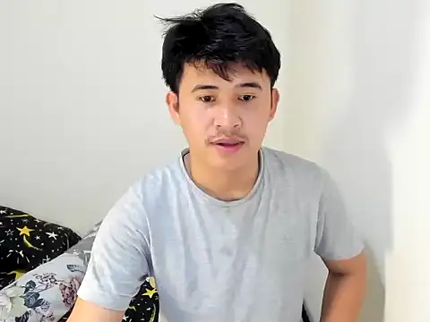 Snapshot of Adim-pinoy146 chatting on July 2, 1:28 am Adim-pinoy146 online show from July 2, 1:28 am