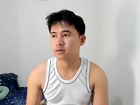 Snapshot of Adim-pinoy146 chatting on July 20, 4:20 am Adim-pinoy146 online show from July 20, 4:20 am