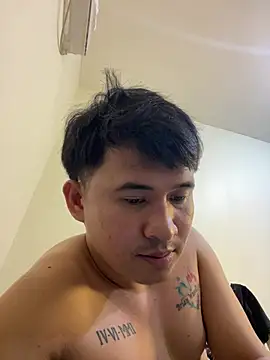 Snapshot of Adim-pinoy146 chatting on July 12, 2:23 am Adim-pinoy146 online show from July 12, 2:23 am