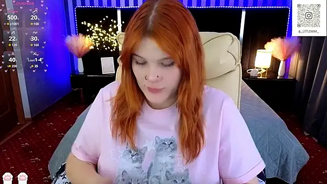 Clumsy Nana online show from February 16, 1:32 pm