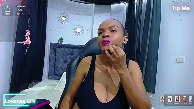 mia  thomson  online show from March 21, 2:13 am