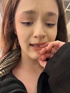 KittyQueeny online show from October 25, 2:28 pm