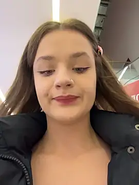 KittyQueeny online show from December 18, 2:10 pm