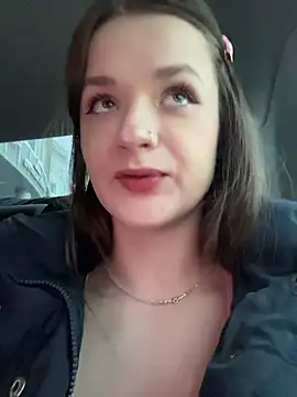 KittyQueeny online show from January 14, 1:15 pm