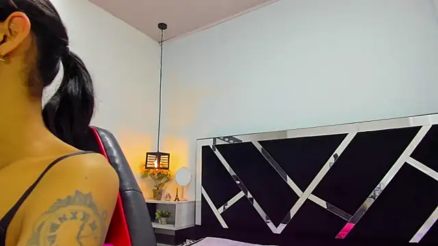 iisabella noa online show from November 29, 1:22 pm