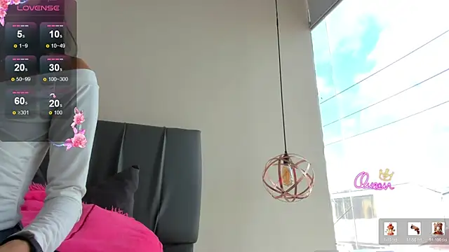 iisabella noa online show from February 21, 1:35 pm