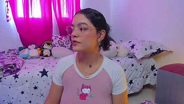 milita houston online show from December 3, 8:52 pm