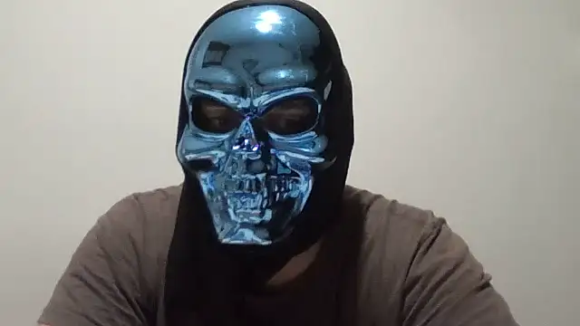 Snapshot of giova17cm chatting on October 12, 9:27 pm giova17cm online show from October 12, 9:27 pm