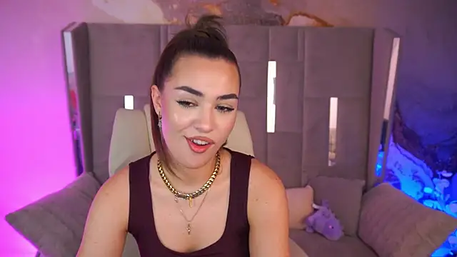 Snapshot of EricaSin chatting on July 16, 3:42 pm EricaSin online show from July 16, 3:42 pm