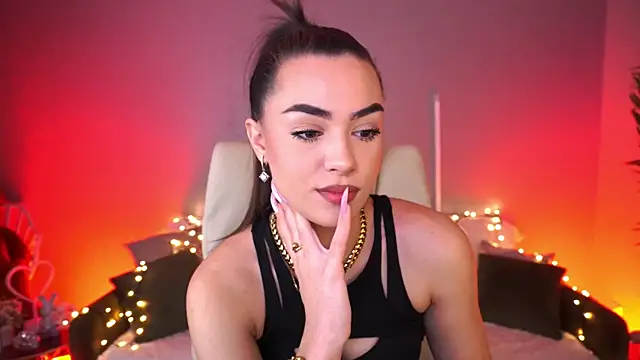 EricaSin online show from April 24, 6:26 am