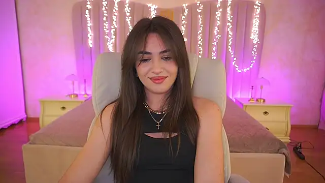 EricaSin online show from April 6, 1:12 pm