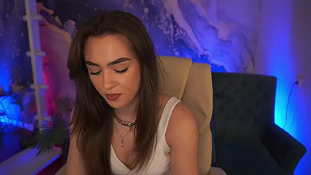 EricaSin online show from May 21, 1:30 pm