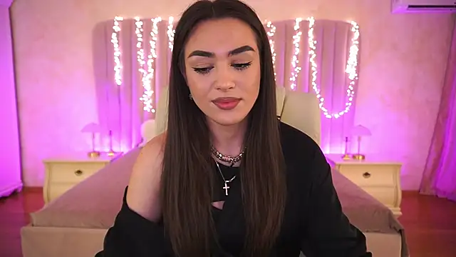 EricaSin online show from April 10, 1:18 pm