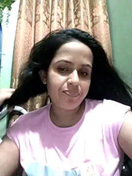 Snapshot of Nil_pori87 chatting on August 2, 5:32 pm Nil pori87 online show from August 2, 5:32 pm