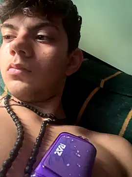 Snapshot of Cos_minn chatting on December 1, 7:20 am Cos minn online show from December 1, 7:20 am