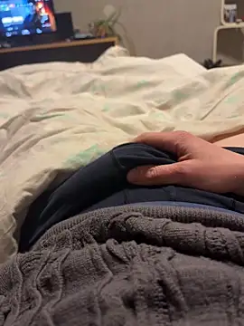 Snapshot of nikstar1112 chatting on October 28, 9:03 pm nikstar1112 online show from October 28, 9:03 pm