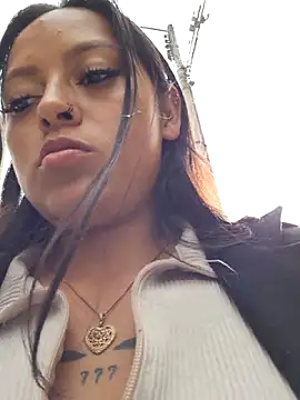 LunaHot 777 online show from November 6, 8:24 pm