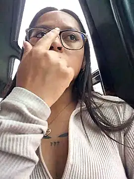 LunaHot 777 online show from December 20, 6:44 pm