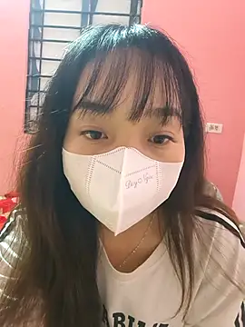 NguyenMyy online show from December 21, 6:09 pm