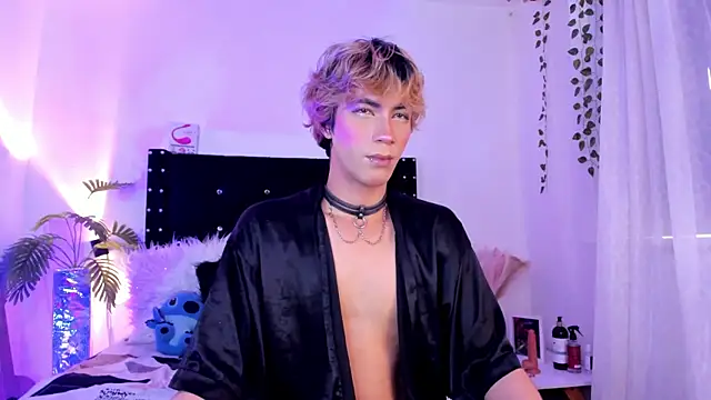 Cooperrosscute233 online show from March 25, 3:11 pm