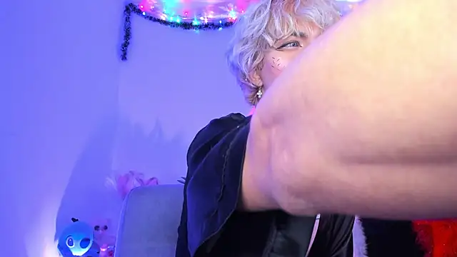 Cooperrosscute233 online show from November 29, 11:49 pm