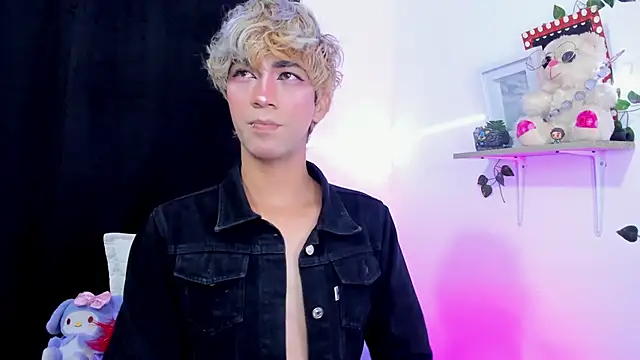 Cooperrosscute233 online show from October 13, 7:04 pm