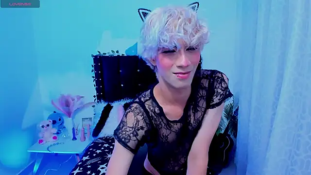 Cooperrosscute233 online show from November 3, 11:52 pm