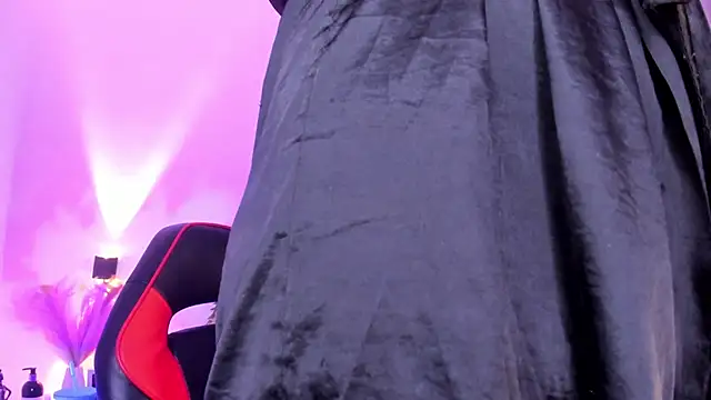 Cooperrosscute233 online show from February 23, 10:21 pm