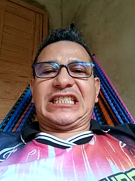 JPJALENQUER online show from April 23, 5:14 pm