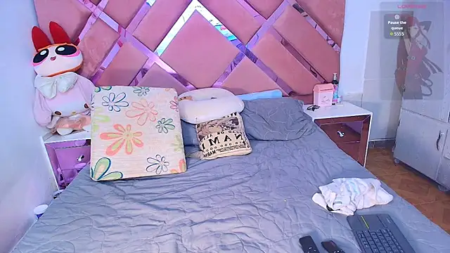 Snapshot of BrittanyBoa chatting on February 13, 10:21 pm BrittanyBoa online show from February 13, 10:21 pm