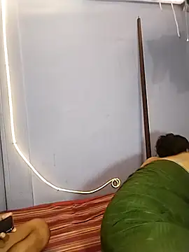 Snapshot of sxdbhaiyabhbi chatting on November 7, 5:34 am sxdbhaiyabhbi online show from November 7, 5:34 am