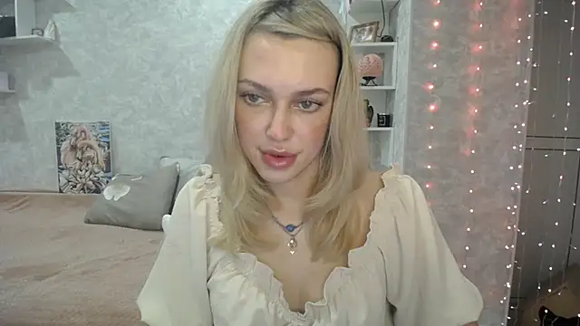 NickyAdamidi online show from September 20, 4:23 pm
