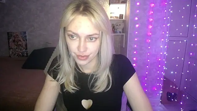 NickyAdamidi online show from October 25, 5:46 pm