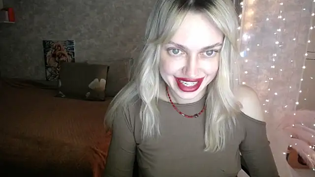 NickyAdamidi online show from December 2, 4:41 pm