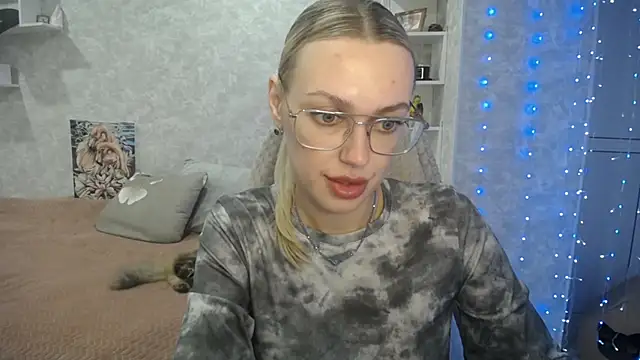 NickyAdamidi online show from September 26, 4:14 pm