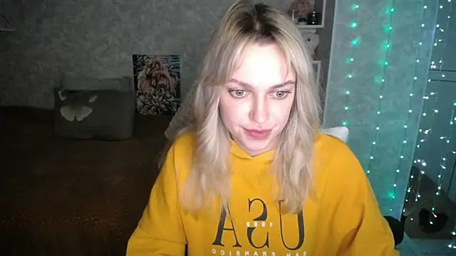 NickyAdamidi online show from November 18, 4:54 pm