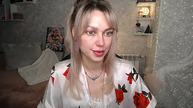 NickyAdamidi online show from January 9, 1:18 pm