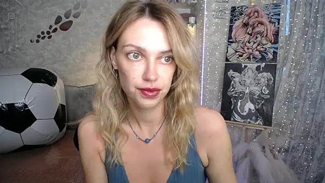 NickyAdamidi online show from June 17, 4:28 pm