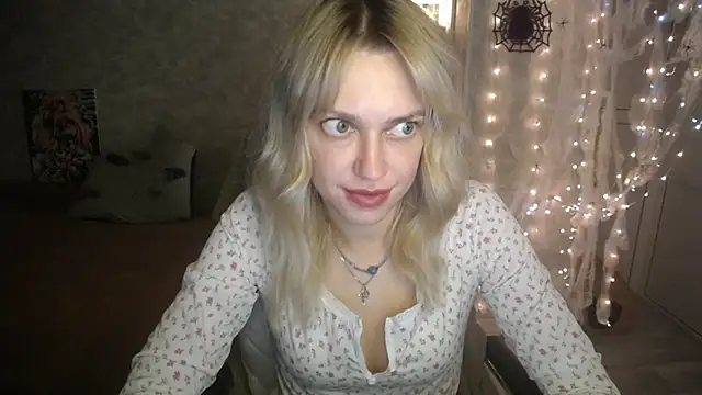 NickyAdamidi online show from October 30, 5:54 pm