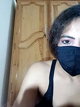 ghadiraa online show from January 10, 11:55 pm