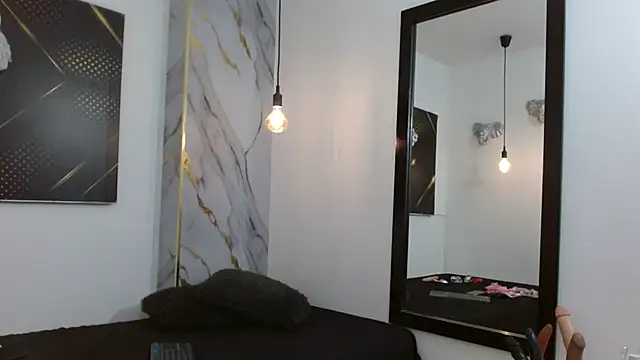 HannaHot 69 online show from April 7, 11:45 am