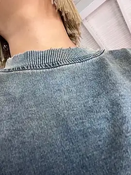 MystiqueXXX online show from November 18, 1:03 pm