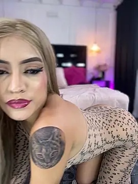 MystiqueXXX online show from October 17, 1:13 pm