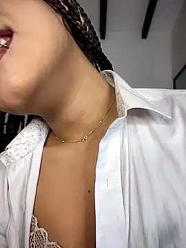 MystiqueXXX online show from February 17, 1:19 pm