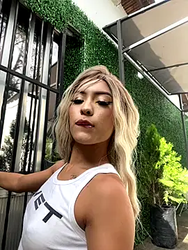 MystiqueXXX online show from September 22, 1:06 pm